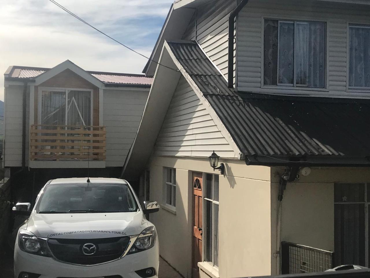 קויאיקה Hostal Patagonia Marmol מראה חיצוני תמונה