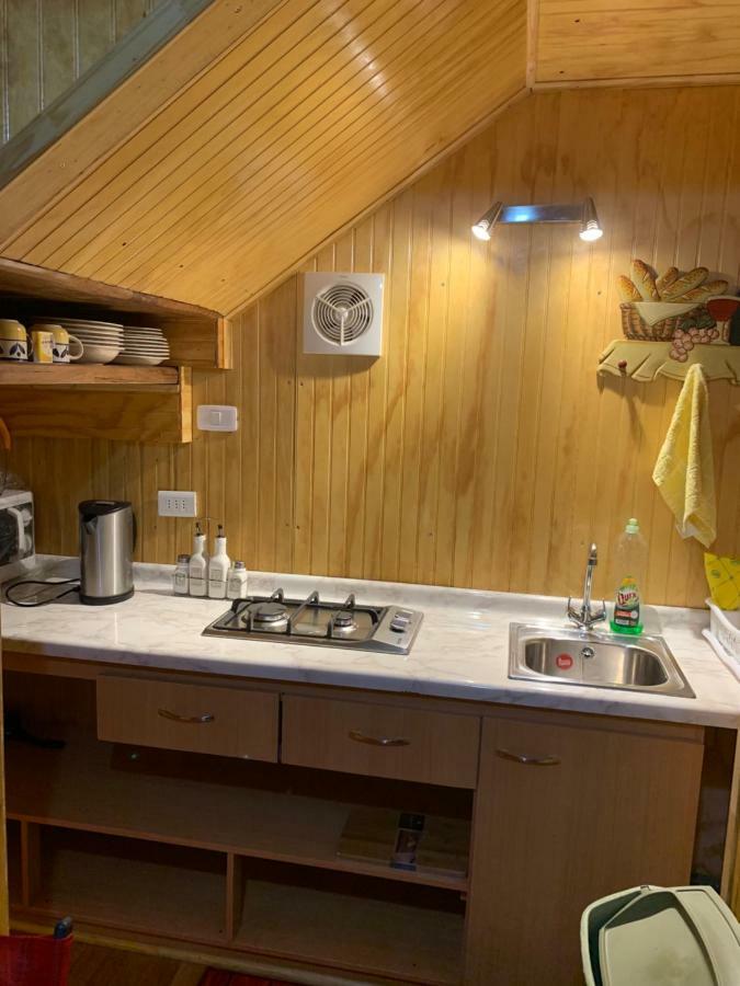 קויאיקה Hostal Patagonia Marmol מראה חיצוני תמונה